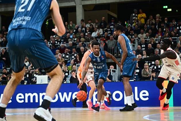 Game action with DJ Horne 0 MLP Academics Heidelberg on the pitch easyCredit BBL MLP Academics Heidelberg - FC Bayern München Basketball 08 02 2026 Copyright: xMichaelxGelhardtx