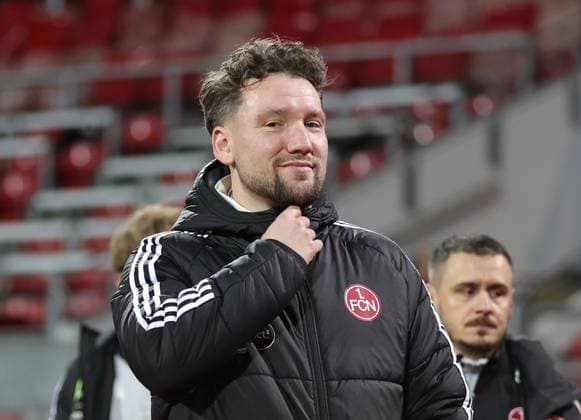 08 02 2026 Soccer Season 2025 2026 1 Women Soccer Bundesliga 17 Matchday 1 FC Nuremberg FCN Club TSG 1899 Hoffenheim Sportfoto Zink DaMa xdaxmax Thomas Oostendorp Coach 1 FC Nuremberg FCN pensive before the start of the match