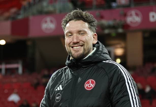 08 02 2026 Soccer Season 2025 2026 1 Women Soccer Bundesliga 17 Matchday 1 FC Nuremberg FCN Club TSG 1899 Hoffenheim Sportfoto Zink DaMa xdaxmax Thomas Oostendorp Coach 1 FC Nuremberg FCN laughs laughs laughs joy before the start of the match