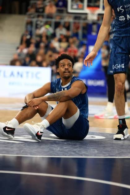Game action with Eric Reed Jr 43 MLP Academics Heidelberg on the floor easyCredit BBL MLP Academics Heidelberg - FC Bayern München Basketball 08 02 2026 Copyright: xMichaelxGelhardtx