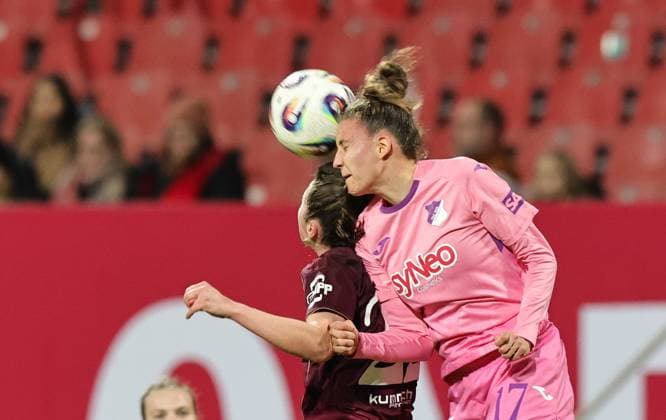 08 02 2026 Soccer Season 2025 2026 1 Women Soccer Bundesliga 17 Matchday 1 FC Nürnberg FCN Club TSG 1899 Hoffenheim Sportfoto Zink DaMa xdaxmax Julia Pollak 22, 1 FC Nürnberg FCN Franziska Harsch 17, TSG Hoffenheim