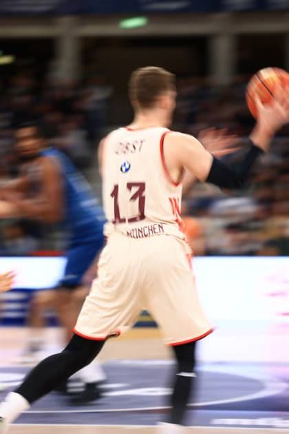 Game action with Kilian Maurice Fischer 17 FC Bayern Basketball in white jersey easyCredit BBL MLP Academics Heidelberg - FC Bayern München Basketball 08 02 2026 Copyright: xMichaelxGelhardtx