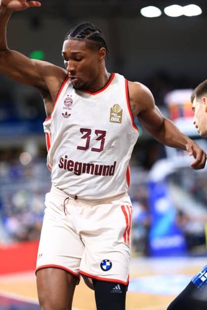 Game action with David McCormack 33 FC Bayern Basketball on the court in the SNP Dome easyCredit BBL MLP Academics Heidelberg - FC Bayern Munich Basketball 08 02 2026 Copyright: xMichaelxGelhardtx