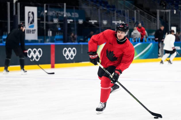 260208 Sidney Crosby of Canada at an Ice hockey, Eishockey practice session during day 2 of the 2026 Winter Olympics on February 8, 2026 in Milan. Photo: Carl Sandin BILDBYRAN kod CS CS0860 ishockey ice hockey Olympic Games, Olympische Spiele, Olympia, OS olympics winter olympics os ol olympiska spel vinter-os olympiske leker milano cortina 2026 milan cortina 2026 milano cortina 2026 olympic games milano cortina 2026 winter olympic games milano cortina-os milano cortina-ol vinter-ol 2 bbeng *** 260208 Sidney Crosby of Canada at an ice hockey practice session during day 2 of the 2026 Winter Olympics on February 8, 2026 in Milan Photo Carl Sandin BILDBYRAN code CS CS0860 ice hockey ice hockey olympic games olympics winter olympics os ol olympiska spel vinter os olympiske leker milano cortina 2026 milan cortina 2026 milano cortina 2026 olympic games milano cortina 2026 winter olympic games milano cortina os milano cortina ol vinter ol 2 bbeng  Copyright: CARLxSANDIN BB260208CS158
