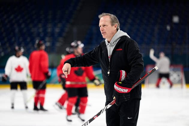 260208 Head coach Jon Cooper of Canada at an Ice hockey, Eishockey practice session during day 2 of the 2026 Winter Olympics on February 8, 2026 in Milan. Photo: Carl Sandin BILDBYRAN kod CS CS0860 ishockey ice hockey Olympic Games, Olympische Spiele, Olympia, OS olympics winter olympics os ol olympiska spel vinter-os olympiske leker milano cortina 2026 milan cortina 2026 milano cortina 2026 olympic games milano cortina 2026 winter olympic games milano cortina-os milano cortina-ol vinter-ol 2 bbeng *** 260208 Head coach Jon Cooper of Canada at an ice hockey practice session during day 2 of the 2026 Winter Olympics on February 8, 2026 in Milan Photo Carl Sandin BILDBYRAN code CS CS0860 ice hockey ice hockey olympic games olympics winter olympics os ol olympiska spel vinter os olympiske leker milano cortina 2026 milan cortina 2026 milano cortina 2026 olympic games milano cortina 2026 winter olympic games milano cortina os milano cortina ol vinter ol 2 bbeng  Copyright: CARLxSANDIN BB260208CS167