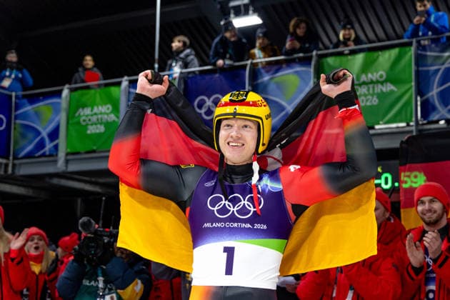 OLYMPICS - Winter Olympic Games, Olympische Spiele, Olympia, OS Milano Cortina 2026 CORTINA D AMPEZZO,ITALY,08.FEB.26 - OLYMPICS, LUGE - Winter Olympic Games Milano Cortina 2026, men, singles, run 3 and 4. Image shows the rejoicing of Max Langenhan (GER).  GEPAxpictures xMaticxKlansek