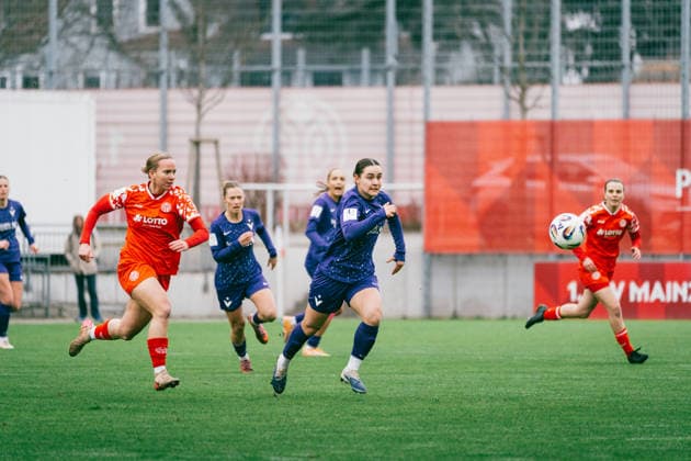 Leyila Aydin, FC Viktoria Berlin Leyila Aydin, FC Viktoria Berlin, in the match 1 FSV Mainz 05 vs FC Viktoria Berlin in the Womens Bundesliga 2 Copyright: xKaixHeuserxKaixHeuserx