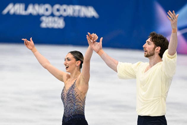 Winter Olympics - Pair Skating - Free Skating Team Event - Milan Sara Conti and partner Niccolo Macii of Team Italy compete in Pair Skating - Free Skating Team Event on day two of the Milano Cortina 2026 Winter Olympic Games, Olympische Spiele, Olympia, OS at Milano Ice Skating Arena on February 08, 2026 in Milan, Italy. Photo by JMP ABACAPRESS.COM Milan Italy  Copyright: xJMP ABACAx