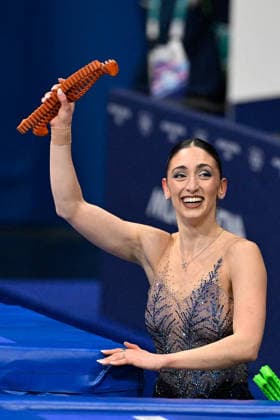 Winter Olympics - Pair Skating - Free Skating Team Event - Milan Sara Conti of Team Italy celebrates after competing in Pair Skating - Free Skating Team Event on day two of the Milano Cortina 2026 Winter Olympic Games, Olympische Spiele, Olympia, OS at Milano Ice Skating Arena on February 08, 2026 in Milan, Italy. Photo by JMP ABACAPRESS.COM Milan Italy  Copyright: xJMP ABACAx