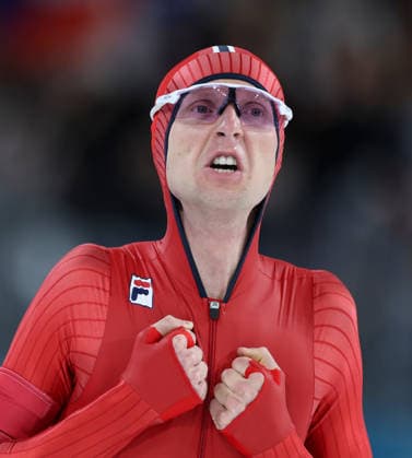 (260208) -- MILAN, Feb. 8, 2026 -- Sander Eitrem of Norway celebrates after the Speed skating, Eisschnelllauf men s 5000m match at the Milan-Cortina 2026 Olympic Winter games, Winterspiele,Spiele, Summer games in Milan, Italy, Feb. 8, 2026. ) (MICO2026)ITALY-MILAN-OLYMPIC WINTER GAMES-SPEED SKATING-MEN S 5000M LixJing 