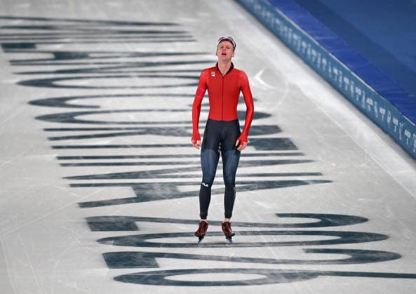 (260208) -- MILAN, Feb. 8, 2026 -- Sander Eitrem of Norway reacts after the Speed skating, Eisschnelllauf men s 5000m match at the Milan-Cortina 2026 Olympic Winter games, Winterspiele,Spiele, Summer games in Milan, Italy, Feb. 8, 2026. ) (MICO2026)ITALY-MILAN-OLYMPIC WINTER GAMES-SPEED SKATING-MEN S 5000M WuxWei 