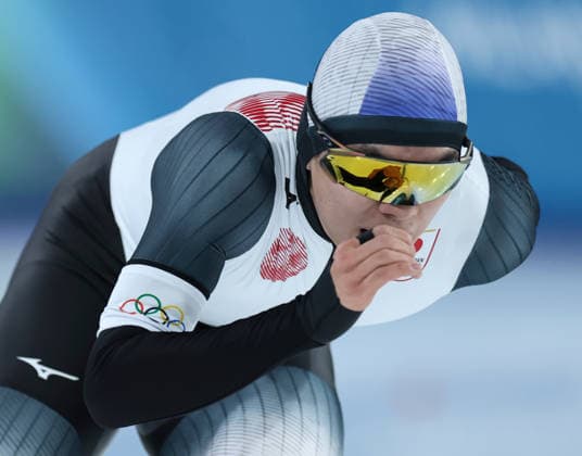 (260208) -- MILAN, Feb. 8, 2026 -- Sasaki Shomu of Japan competes during the Speed skating, Eisschnelllauf men s 5000m match at the Milan-Cortina 2026 Olympic Winter games, Winterspiele,Spiele, Summer games in Milan, Italy, Feb. 8, 2026. ) (MICO2026)ITALY-MILAN-OLYMPIC WINTER GAMES-SPEED SKATING-MEN S 5000M LixJing 