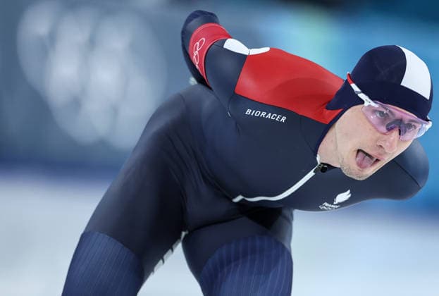 (260208) -- MILAN, Feb. 8, 2026 -- Timothy Loubineaud of France competes during the Speed skating, Eisschnelllauf men s 5000m match at the Milan-Cortina 2026 Olympic Winter games, Winterspiele,Spiele, Summer games in Milan, Italy, Feb. 8, 2026. ) (MICO2026)ITALY-MILAN-OLYMPIC WINTER GAMES-SPEED SKATING-MEN S 5000M LixJing 