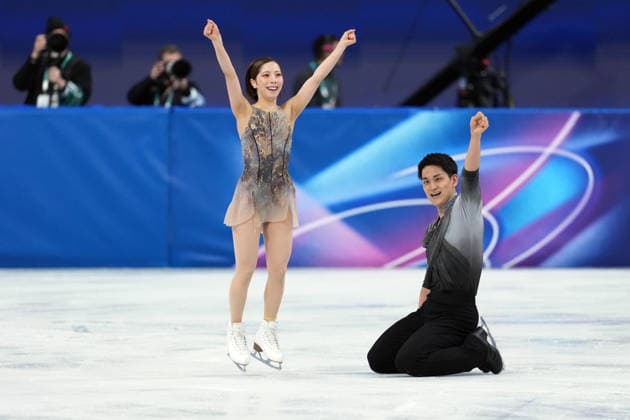 February 8, 2026, Milan, ITALY: Japan s Riku Miura and Ryuichi celebrate after competing during the pairs free skate Figure skating, Eiskunstlauf team event at the 2026 Winter Olympics, in Milan, Sunday, Feb. 8, 2026. Canada News - February 8, 2026  - ZUMAc35_ 20260208_zaf_c35_095 Copyright: xDarrylxDyckx