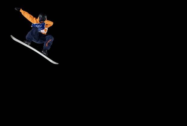 LIVIGNO - Snowboarder Romy van Vreden during a warm-up for the big air qualifying event at the Milan Winter Olympics. IRIS VAN DEN BROEK ANP xVIxANPxSportx xxANPxIVx 550056507 originalFilename: 550056507.jpg