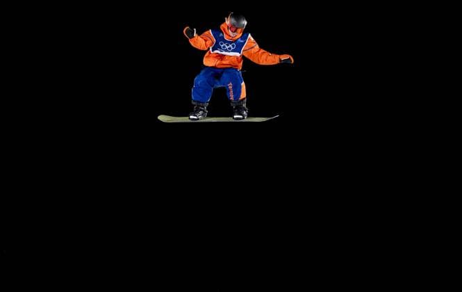 LIVIGNO - Snowboarder Melissa Peperkamp during the big air qualifying event at the Milan Winter Olympics. IRIS VAN DEN BROEK ANP xVIxANPxSportx xxANPxIVx 550058166 originalFilename: 550058166.jpg