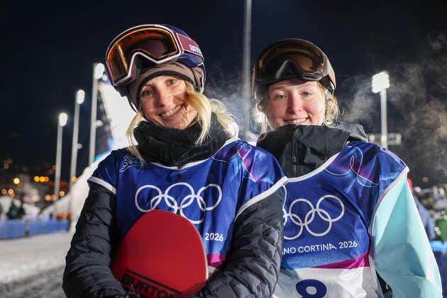 OLYMPICS - Winter Olympic Games, Olympische Spiele, Olympia, OS Milano Cortina 2026 LIVIGNO,ITALY,08.FEB.26 - OLYMPICS, SNOWBOARD - Winter Olympic Games Milano Cortina 2026, Big Air, qualification, women. Image shows Anna Gasser and Hanna Karrer (AUT).  GEPAxpictures xHaraldxSteiner