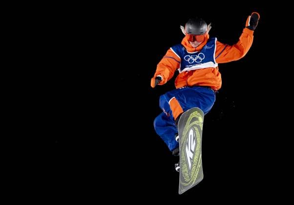 LIVIGNO - Snowboarder Melissa Peperkamp during the big air qualifying event at the Milan Winter Olympics. IRIS VAN DEN BROEK ANP xVIxANPxSportx xxANPxIVx 550058864 originalFilename: 550058864.jpg
