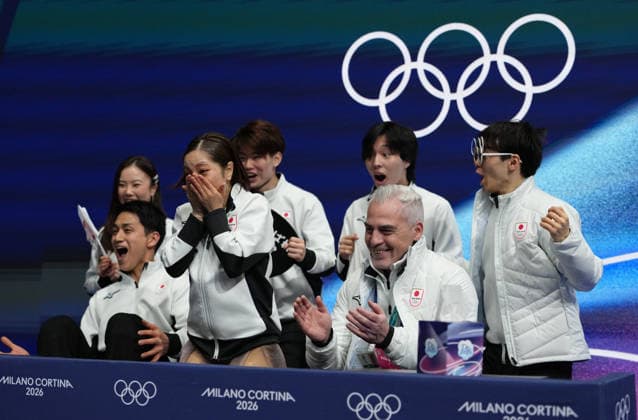 (260208) -- MILAN, Feb. 8, 2026 -- Miura Riku (C front) Kihara Ryuichi (L front) of Japan react after their performance during the Figure skating, Eiskunstlauf team event pair skating free skating of the Milan-Cortina 2026 Olympic Winter games, Winterspiele,Spiele, Summer games in Milan, Italy, Feb. 8, 2026. ) (MICO2026)ITALY-MILAN-OLYMPIC WINTER GAMES-FIGURE SKATING TEAM EVENT-PAIR SKATING-FREE SKATING XuexYuge 