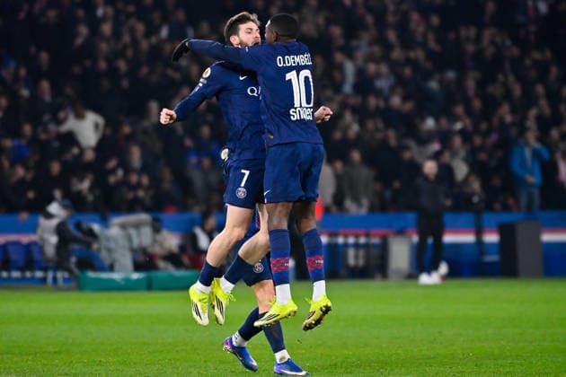 FOOTBALL : PSG vs Marseille - Ligue1 - 08 02 2026 Khvicha Kvaratskhelia ( 7 - PSG ) celebrates with Ousmane DEMBELE ( 10 - PSG ) during the Ligue 1 match between Paris Saint Germain and Olympique Marseille at Parc Des Princes on February 08 , 2026 in Paris, France. ( Photo by Federico Pestelini PsnewZ ) - ParisFrance  Copyright: xFedericoxPestelinix
