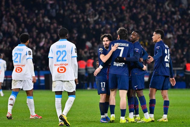 FOOTBALL : PSG vs Marseille - Ligue1 - 08 02 2026 Khvicha Kvaratskhelia ( 7 - PSG ) celebrates with teammates during the Ligue 1 match between Paris Saint Germain and Olympique Marseille at Parc Des Princes on February 08 , 2026 in Paris, France. ( Photo by Federico Pestelini PsnewZ ) - ParisFrance  Copyright: xFedericoxPestelinix