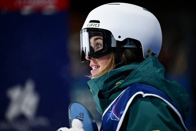2026 WINTER Olympic Games, Olympische Spiele, Olympia, OS Meila Stalker of Australia awaits her score during the Women™s Snowboard Big Air qualification round at the Livigno Snow Park, on day 2 of the 2026 Milano Cortina Winter Olympic Games in Italy, Sunday, February 8, 2026. ( NO ARCHIVING, EDITORIAL USE ONLY LIVIGNO SONDRIO ITALY  Copyright: xDANxHIMBRECHTSx 20260209142193424623