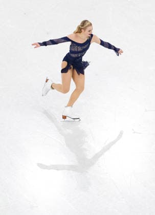 (260208) -- MILAN, Feb. 8, 2026 -- Amber Glenn of the United States competes during the Figure skating, Eiskunstlauf team event women single skating free skating of the Milan-Cortina 2026 Olympic Winter games, Winterspiele,Spiele, Summer games in Milan, Italy, Feb. 8, 2026. ) (MICO2026)ITALY-MILAN-OLYMPIC WINTER GAMES-FIGURE SKATING TEAM EVENT-WOMEN SINGLE SKATING-FREE SKATING ChenxYichen 