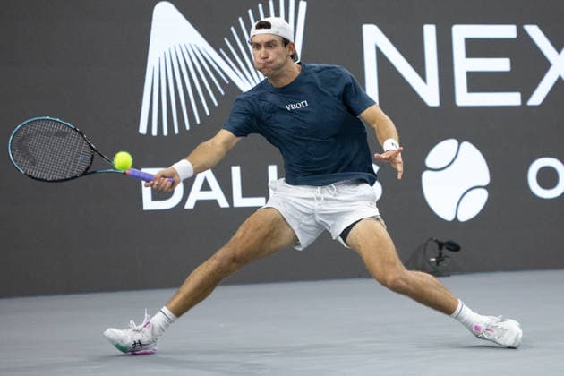 February 8, 2026, Frisco, Texas, USA: TRISTAN BOYER (USA) returns with a forehand during a menÃ¢â‚¬â ¢s singles qualifying match at 2026 Nexo Dallas Open at The Ford Center at The Star in Frisco, Texas. Svadja defeated Boyer, 6:3, 5:7, 6:4. Frisco USA - ZUMAh193 20260208_zsp_h193_032 Copyright: xDanielxMcGregor-Huyerx