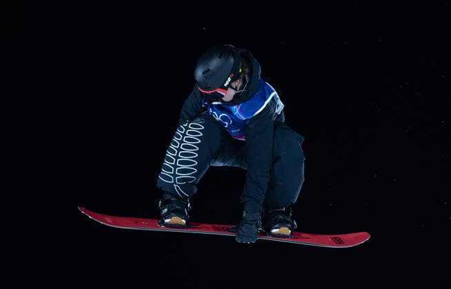 OLYMPICS - Winter Olympic Games, Olympische Spiele, Olympia, OS Milano Cortina 2026 LIVIGNO,ITALY,08.FEB.26 - OLYMPICS, SNOWBOARD - Winter Olympic Games Milano Cortina 2026, Big Air, qualification, women. Image shows Zoi Sadowski Synnott (NZL).  GEPAxpictures xHaraldxSteiner