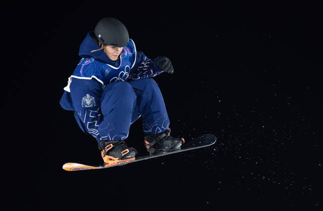 OLYMPICS - Winter Olympic Games, Olympische Spiele, Olympia, OS Milano Cortina 2026 LIVIGNO,ITALY,08.FEB.26 - OLYMPICS, SNOWBOARD - Winter Olympic Games Milano Cortina 2026, Big Air, qualification, women. Image shows Maisie Hill (GBR).  GEPAxpictures xHaraldxSteiner