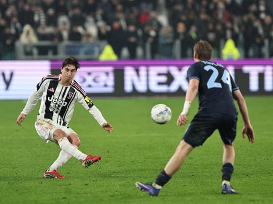 Juventus FC v SS Lazio - Serie A Fabio Miretti participates in the Serie A 2025-2026 match between Juventus and Lazio in Torino, Italy, on February 8, 2026. Torino ITA Italy  Copyright: xLorisxRosellix originalFilename:roselli-juventus260208_npKZa.jpg