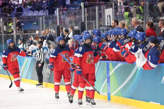 February 8, 2026, Milan, Lombardy, Italy: Tereza Pistekova 8 of Team Czechia celebrates a goal against Team Finland in women s Ice hockey, Eishockey Group A game during the Milano Cortina 2026 Olympic Winter games, Winterspiele,Spiele, Summer games at Milano Rho Ice Hockey Arena. Olympics 2026: Milano Cortina: Ice Hockey Women S Group A - CZE-FIN  - ZUMAm117 20260208_oly_m117_007 Copyright: xDavidxMcIntyrex