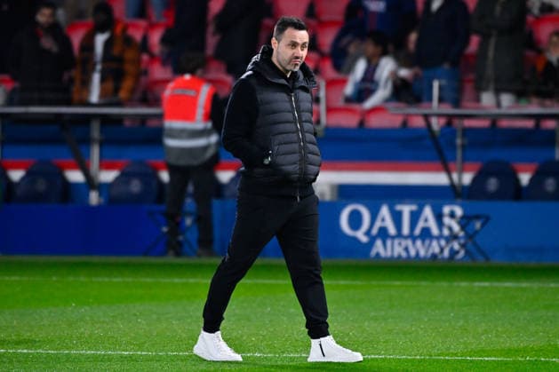 FOOTBALL : PSG vs Marseille - Ligue1 - 08 02 2026 Roberto De Zerbi ( coach Olympique Marseille ) during the Ligue 1 match between Paris Saint Germain and Olympique Marseille at Parc Des Princes on February 08 , 2026 in Paris, France. ( Photo by Federico Pestelini PsnewZ ) - ParisFrance  Copyright: xFedericoxPestelinix