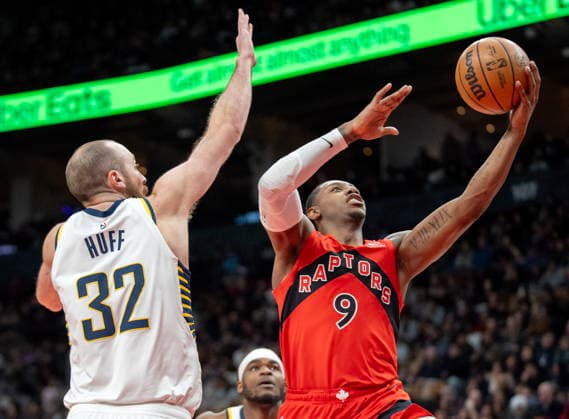 February 8, 2026, Toronto, On, Canada: Toronto Raptors forward RJ Barrett (9) soars to the hoop past Indiana Pacers centre Jay Huff (32) during second half NBA, Basketball Herren, USA action in Toronto, Sunday, Feb. 8, 2026. Canada News - February 8, 2026  - ZUMAc35_ 20260208_zaf_c35_208 Copyright: xFrankxGunnx