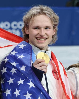 February 8, 2026, Milan, Lombardy, Italy: ILIA MALININ of Team USA celebrates winning the gold medal during the Victory Ceremony of the Figure skating, Eiskunstlauf Team Event at the Milano Cortina 2026 Winter Olympic Games, Olympische Spiele, Olympia, OS Olympics 2026: Milano Cortina: Figure Skating Team Event  - ZUMAc179 20260208_oly_c179_104 Copyright: xMickaelxChavetx