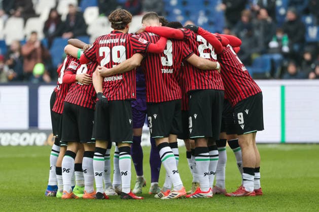 2 Bundesliga Hannover 96 Holstein Kiel on 08 02 2026 in the Heinz von Heiden Arena in Hannover Team circle Team circle of the team of Hannover 96 Feature, symbol, symbolic photo, characteristic, detail MH