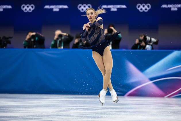 February 8, 2026, Cortina D ampezzo, Belluno, Italy: American Amber Glenn (4) (USA) performs in the Women Single Free Skating during the 2026 Winter Olympics at the Milano Ice Skating Arena on Sunday in Cortina d Ampezzo. Olympics 2026: Milano Cortina: Figure skating, Eiskunstlauf Team Women  - ZUMAj89_ 20260208_oly_j89_028 Copyright: xPaulxKitagakixJr.x