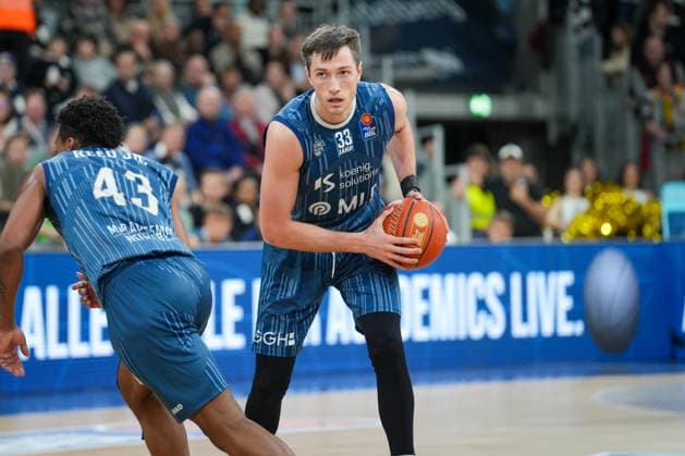 Basketball easyCredit BBL, Matchday 19, MLP Academics Heidelberg FC Bayern Munich Basketball on 08 02 2026 in Heidelberg SNP Dome , Germany, Season 2025 2026 Ryan Mikesell 33, MLP in focus Heidelberg SNP Dome Germany Copyright: xChristophxKinzingerx