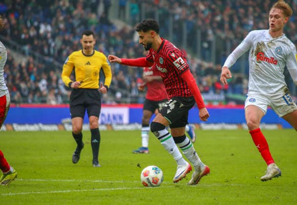 Germany Soccer 2 Bundesliga 2025 26, 21 Matchday Hannover 96 vs Holstein Kiel Heinz von Heiden Arena Stadion Hannover Elias Saad Hannover 96, 24 Hannover Copyright: xAymanxAlahmedx