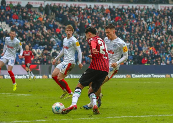 Germany Soccer 2 Bundesliga 2025 26, 21 Matchday Hannover 96 vs Holstein Kiel Heinz von Heiden Arena Stadion Hannover Elias Saad Hannover 96, 24 Hannover Copyright: xAymanxAlahmedx
