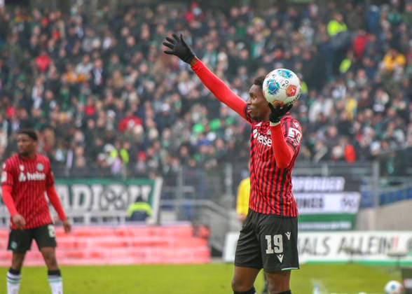 Germany Soccer 2 Bundesliga 2025 26, 21 Matchday Hannover 96 vs Holstein Kiel Heinz von Heiden Arena Stadion Hannover William Kokolo Hannover 96, 19 Hannover Copyright: xAymanxAlahmedx