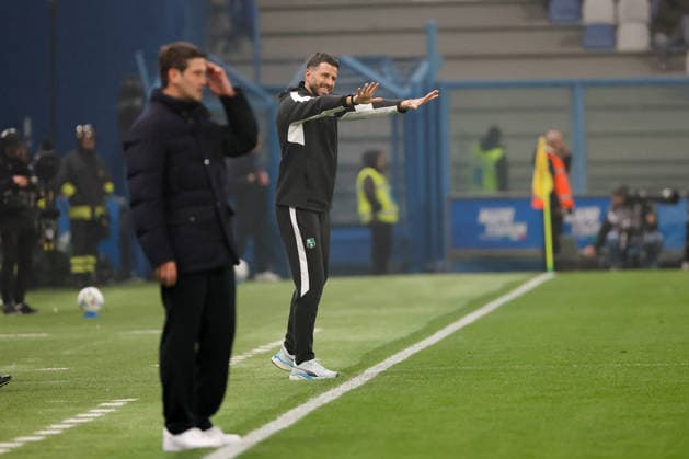 February 8, 2026, Reggio Emilia, Italy: Fabio Grosso of Head Coach, US Sassuolo Calcio seen during the Italian Serie A soccer match between US Sassuolo Calcio and FC Inter at Mapei Stadium - CittÃ del Tricolore. Final score; US Sassuolo Calcio 0:5 FC Inter Reggio Emilia Italy - ZUMAs197 20260208_aaa_s197_492 Copyright: xEmanuelexPennacchiox
