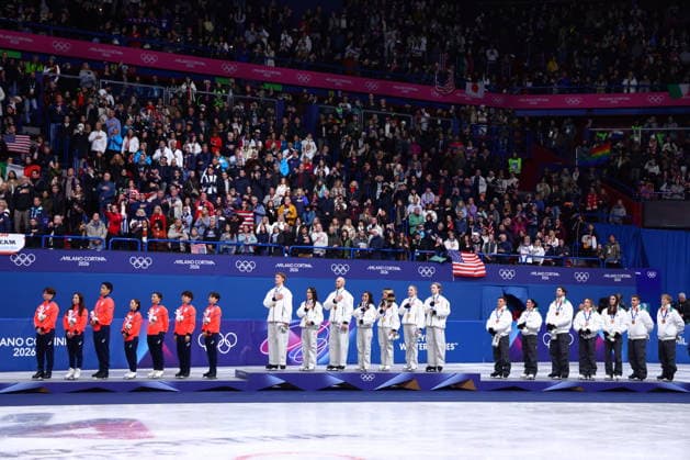 (L-R) Japan team group, Mannschaftsbild, Totale (JPN), United States of America team group (USA), Italy team group (ITA), FEBRUARY 8, 2026 - Figure skating, Eiskunstlauf : Team Medal Ceremony during the Milano Cortina 2026 Olympic Winter games, Winterspiele,Spiele, Summer games at Milano Ice Skating Arena in Milan, Italy. Noxthirdxpartyxsales  aflo_319044206