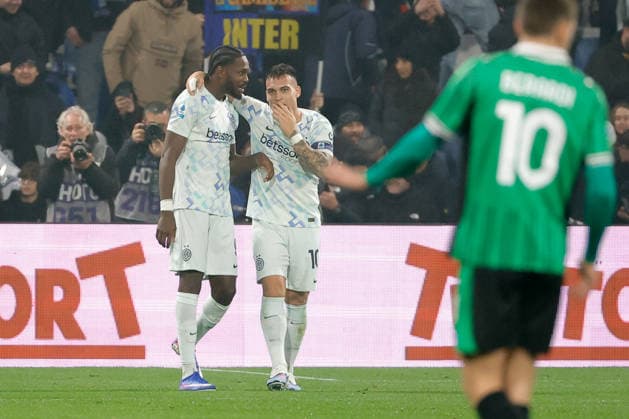 February 8, 2026, Reggio Emilia, Italy: FC Inter s players celebrate a goal during the Italian Serie A soccer match between US Sassuolo Calcio and FC Inter at Mapei Stadium - CittÃ del Tricolore. Final score; US Sassuolo Calcio 0:5 FC Inter US Sassuolo Calcio Vs FC Inter In Reggio Emilia, Italy - 08 Feb 2026  - ZUMAs197 20260208_aaa_s197_494 Copyright: xEmanuelexPennacchiox