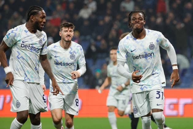 February 8, 2026, Reggio Emilia, Italy: Yann Aurel Bisseck of FC Inter celebrates after scoring goal during the Italian Serie A soccer match between US Sassuolo Calcio and FC Inter at Mapei Stadium - CittÃ del Tricolore. Final score; US Sassuolo Calcio 0:5 FC Inter Reggio Emilia Italy - ZUMAs197 20260208_aaa_s197_505 Copyright: xEmanuelexPennacchiox