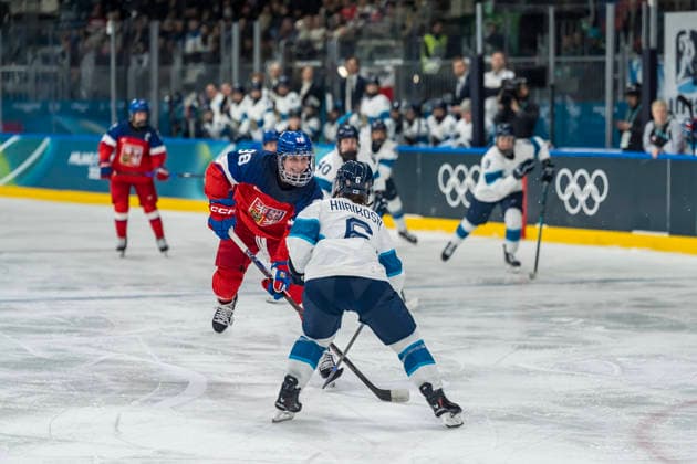 February 8, 2026, Milan, Lombardy, Italy: forward Kristyna Kaltounkova 98 of Team Czechia plays against Finland in the Preliminary Round Group A at the Milano Ice Park In Rho in MILAN, Italy during the 2026 Milano Cortina Winter Olympics. Team Czechia wins the game, 2-0. Milan Italy  - ZUMAa161 20260208_oly_a161_065 Copyright: xWalterxG.xArcex Olympics 2026: Milano Cortina: Ice hockey, Eishockey WomenÃ¢â‚¬â ¢S: Kristyna Kaltounkova  - ZUMA0847 20260208_oly_a161_065 Copyright: xIMAGO WalterxG.xArcex
