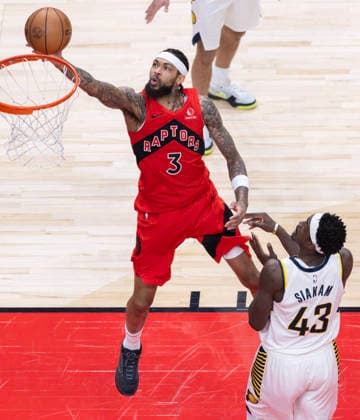 (260209) -- TORONTO, Feb. 9, 2026 -- Brandon Ingram (C) of Toronto Raptors goes for a layup during the 2025-2026 NBA, Basketball Herren, USA regular season game between Toronto Raptors and Indiana Pacers in Toronto, Canada, on Feb. 8, 2026. (Photo by Xinhua) (SP) CANADA-TORONTO-BASKETBALL-NBA-PACERS VS RAPTORS ZouxZheng 
