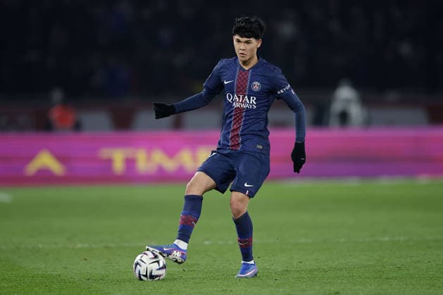 FBL FRA LIGUE1 Paris Saint Germain Olympique Marseille Pedro Fernandez Paris Saint Germain in action, with the ball during the French L1 football match between El Classico Paris Saint Germain PSG and Olympique Marseille at Parc des Princes on February 08, 2026 in Paris France Copyright: HMBxMedia xAntonioxBorga