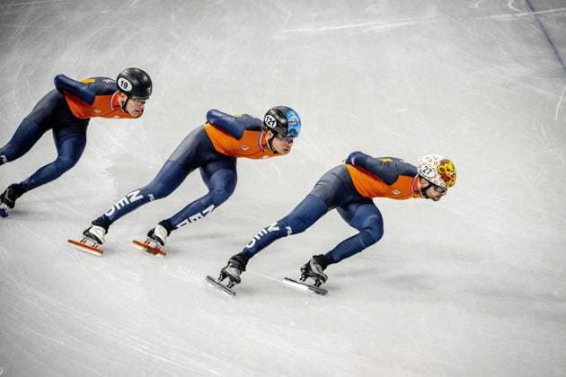 MILAN - Jens van t Wout and Friso Emons during the short track training at the Milan Ice Skating Arena during the Milan Cortina 2026 Winter Olympics ROBIN UTRECHT ANP netherlands out - belgium out xVIxxIVx 550121887 originalFilename: 550121887.jpg