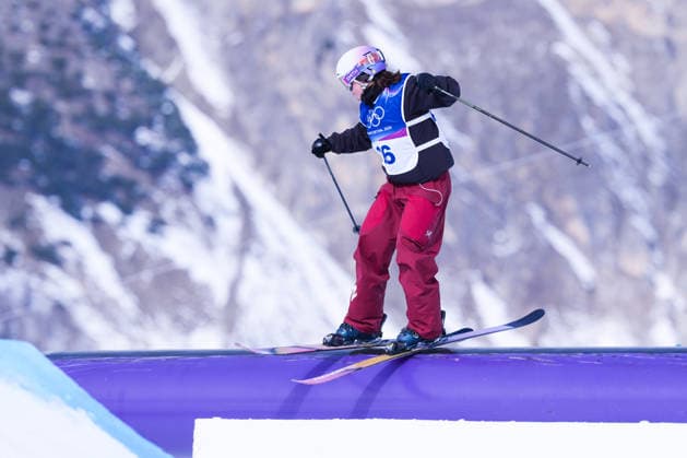 09 02 2026, Livigno, Snow Park, Winter Olympics: Women s Freeski Slopestyle Final, 26 Naomi Urness (Canada) Livigno Snow Park Lombardy Italy *** 09 02 2026, Livigno, Snow Park, Winter Olympics Women s Freeski Slopestyle Final, 26 Naomi Urness Canada Livigno Snow Park Lombardy Italy Copyright: xJustPictures.ch JarixPestelaccix jp-en-JaPe-DSC07355-20260209